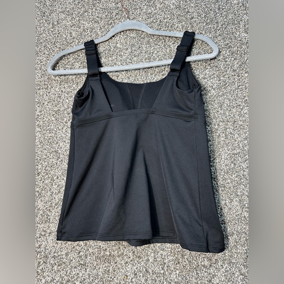 NWT Nike Essential Scoop Neck Tankini Top Size Small - Picture 3 of 6